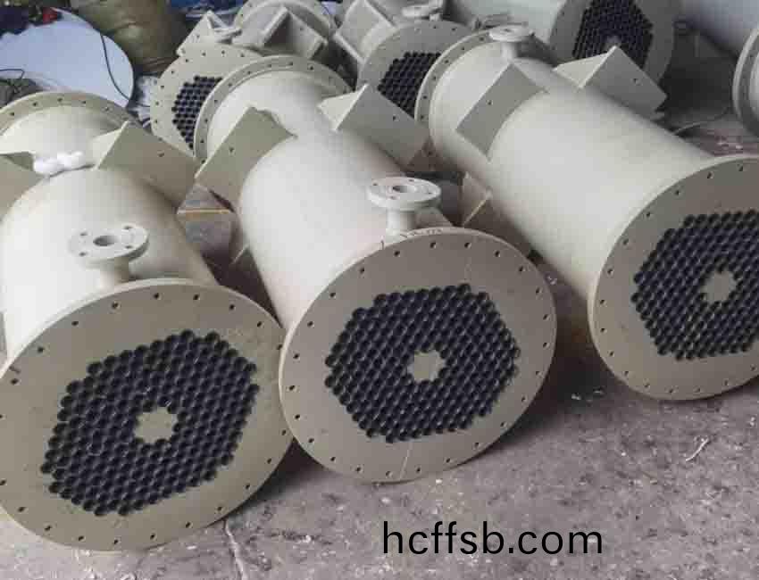 石(shi)墨冷凝(ning)器